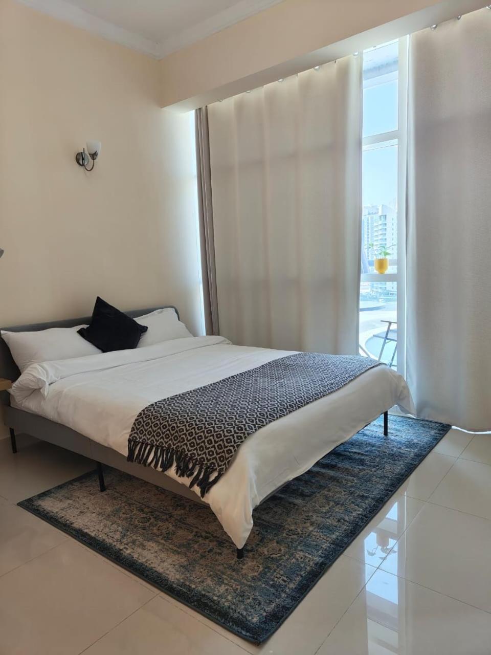 Studio In The Heart Of Sports City -Great View & Amenities! Dubai Exterior photo